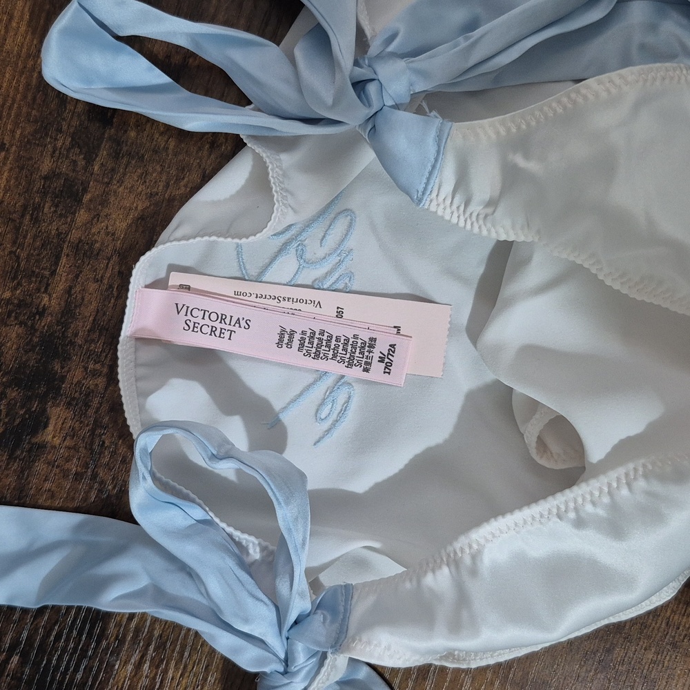 Victoria Secret Bridal Panty - Picture 6 of 6